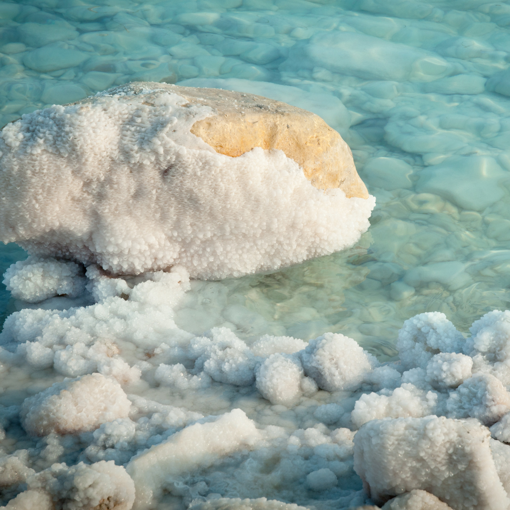 The Health Benefits of Dead Sea Salt